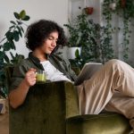 Gaya Hidup Slow Living Di Tengah Dunia Serba Instan