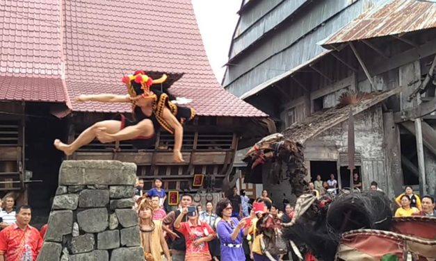 Lompat Batu Nias Sebagai Ikon Pariwisata Dan Warisan Budaya