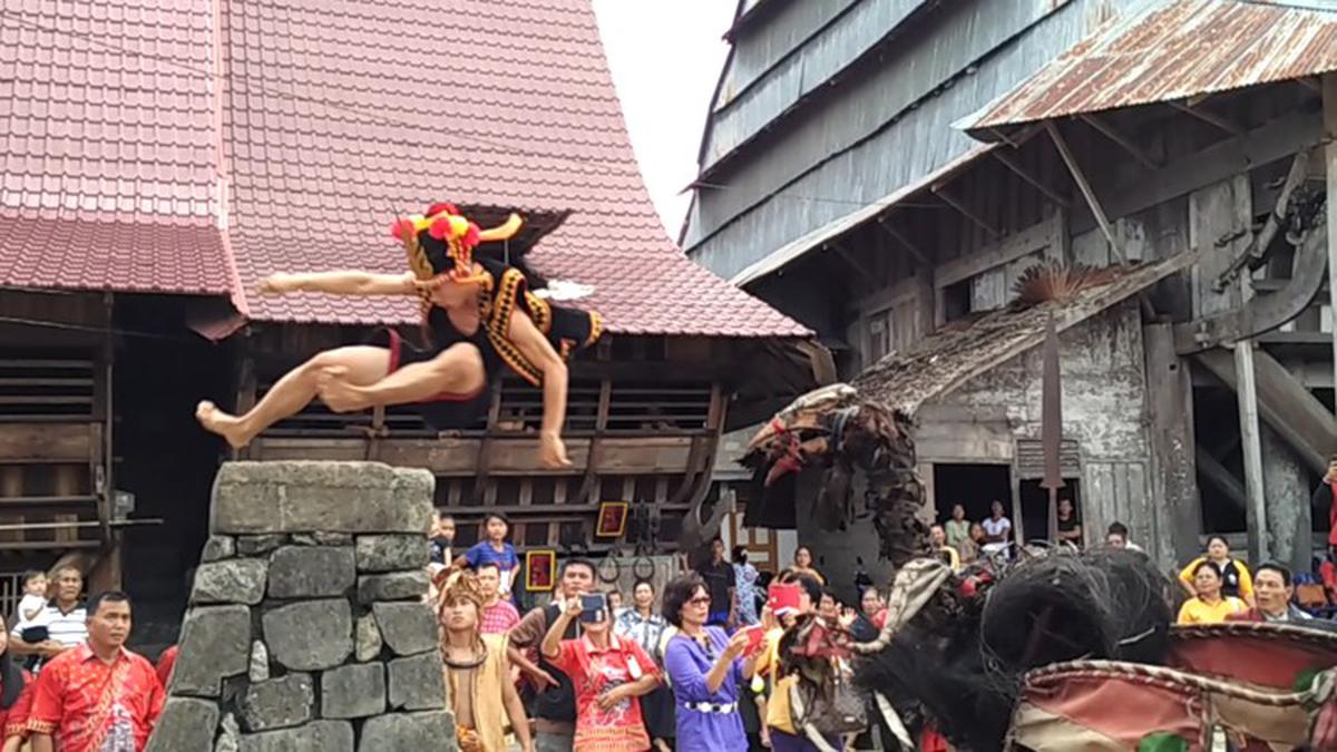 Lompat Batu Nias Sebagai Ikon Pariwisata Dan Warisan Budaya