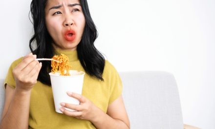 Makanan Pedas: Mengapa Banyak Orang Menyukainya?