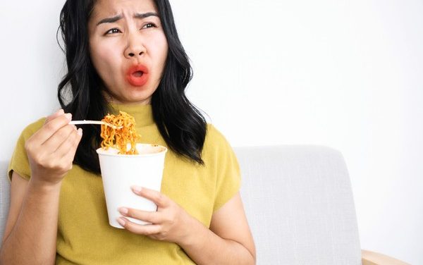 Makanan Pedas: Mengapa Banyak Orang Menyukainya?