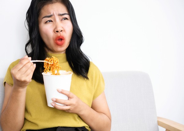 Makanan Pedas: Mengapa Banyak Orang Menyukainya?