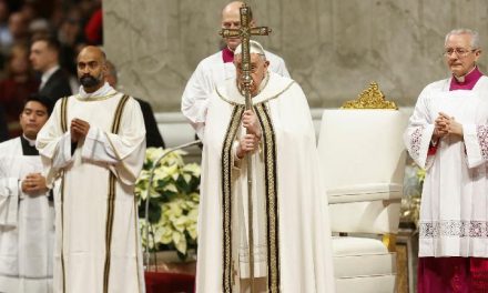 Uskup Katolik: Mengenal Peran Dan Tanggung Jawab Di Gereja