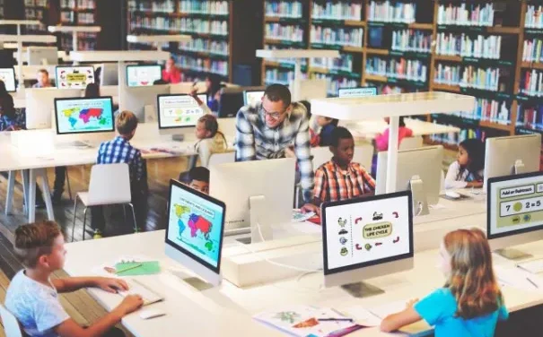 Memanfaatkan Sumber Digital Untuk Menambah Pengetahuan