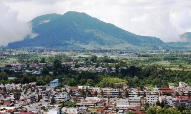 Tanah Karo: Perkembangan Wilayah, Alam, Kehidupan Masyarakat