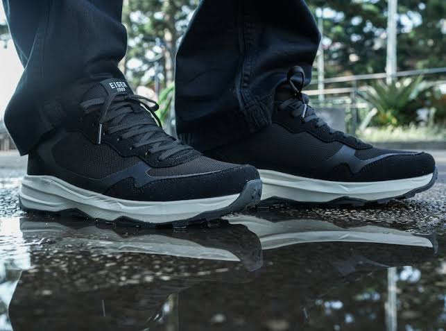 Sneakers Aktivitas Harian: Memadukan Kenyamanan Dan Gaya