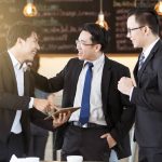 Tugas Komisaris Mengawasi Keputusan Strategis Risiko Bisnis