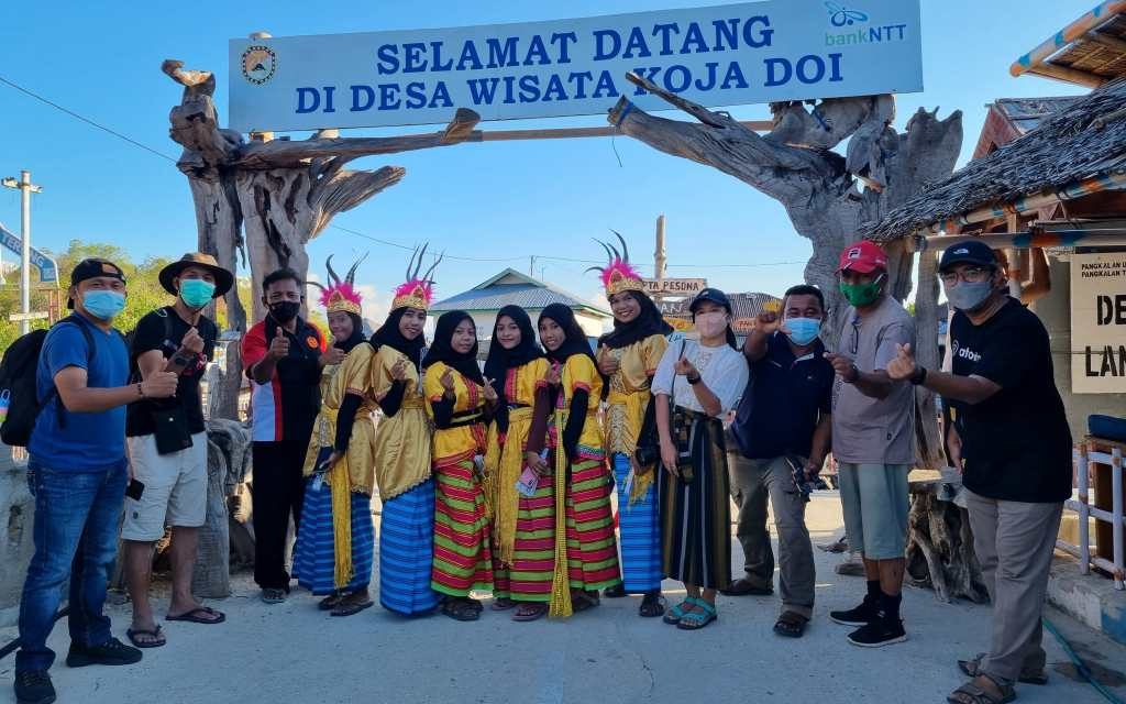 Wisata Berbasis Komunitas Mendorong Ekonomi Masyarakat Desa